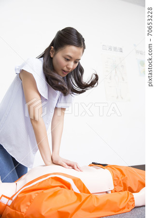 救生訓練 70653228