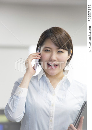 OL要打電話 OL要打電話 70657371