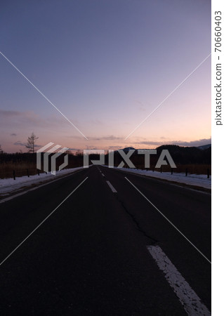 暮光之路奧庫日光日本浪漫之路 暮光之路奧庫日光日本浪漫之路 70660403