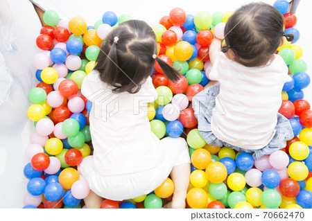 Infants playing in the ball pool Infants playing in the ball pool 70662470
