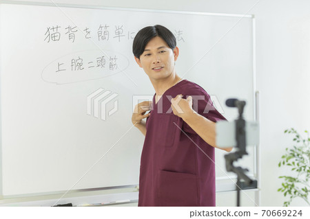機械手拍攝視頻 70669224