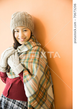 Women in winter clothes Women in winter clothes 70673206