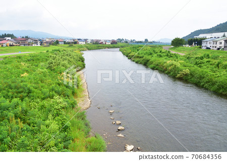 六所町站及周邊風光 70684356