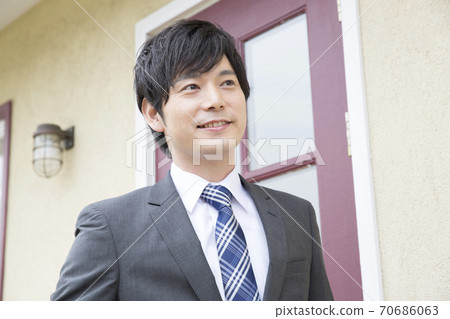 Businessman Portrait Businessman Portrait 70686063