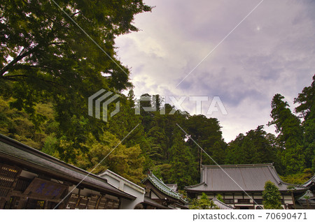 小山山峰 小山山峰 70690471