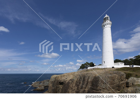 Izumo Hinomisaki Lighthouse standing on a cliff 70691906
