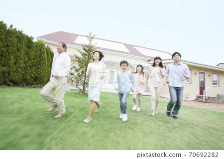 Running 3rd generation family Running 3rd generation family 70692282