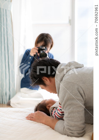 Family picture 70692961