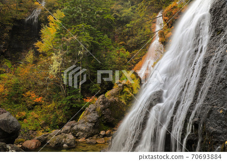 Sanbon Falls in autumn colors Norikura Kogen 70693884