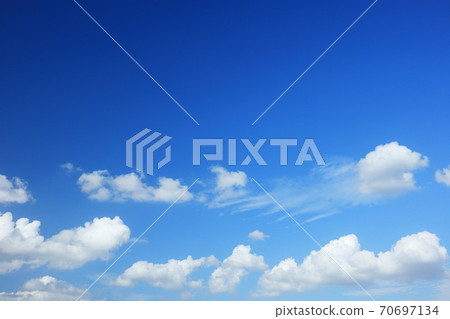 Blue sky and white clouds Background material 70697134