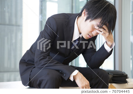 沮喪的商人 沮喪的商人 70704445