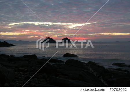 麗水市,Musulmok海灘,兄弟島,日出 麗水市,Musulmok海灘,兄弟島,日出 70708062