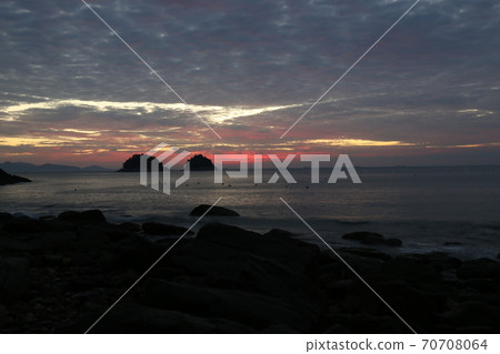 麗水市,Musulmok海灘,兄弟島,日出 麗水市,Musulmok海灘,兄弟島,日出 70708064