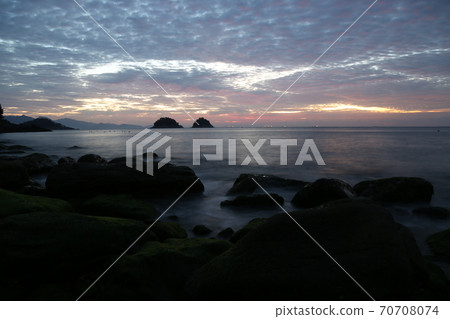 麗水市,Musulmok海灘,兄弟島,日出 麗水市,Musulmok海灘,兄弟島,日出 70708074
