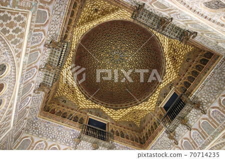 Alcazar Mudejar ceiling, Seville, Spain 70714235