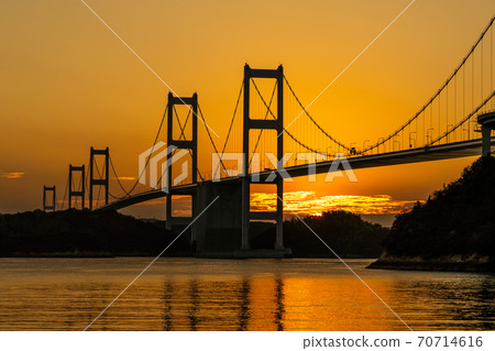 瀨戶晚上景觀 70714616