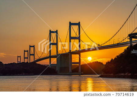 Evening landscape of Seto 70714619