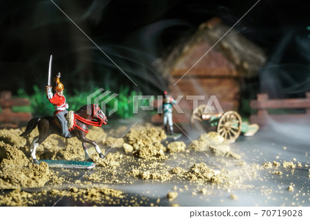 Collection of souvenir tin soldiers and war reconstruction 70719028