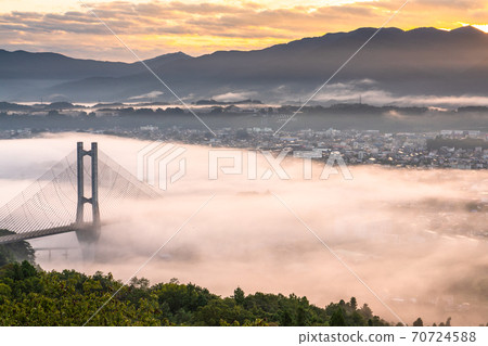 《Saitama Prefecture》 Chichibu Sea of Clouds / Dawn 《Saitama Prefecture》 Chichibu Sea of Clouds / Dawn 70724588