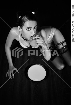woman in lingerie woman in lingerie 70726003