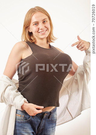 girl with big breast - Stock Photo [60369158] - PIXTA