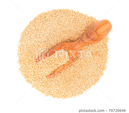 Amaranth seeds in wooden scoop, isolated on white background. Organic dry raw amaranth beans. Top view. 70726646