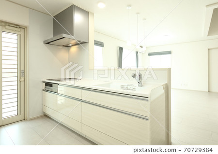 System kitchen in newly built housing LDK 70729384
