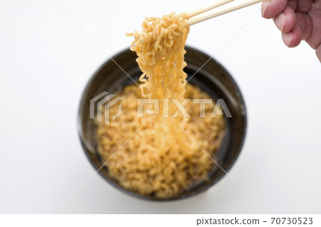 Instant noodle Instant noodle 70730523