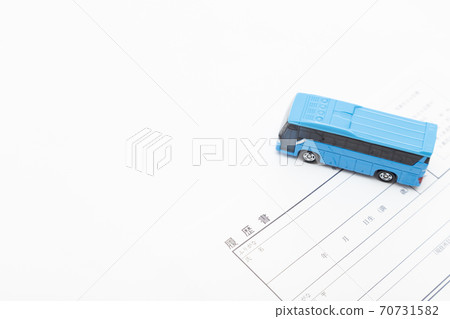 Resume and bus Resume and bus 70731582