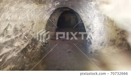 digger, miner tunnel deeply underground digger, miner tunnel deeply underground 70732666