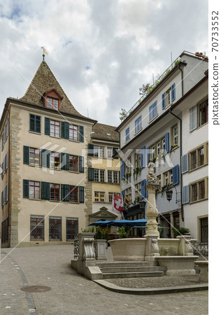 Small square in Zurich 70733552