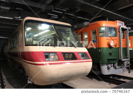 381 series exhibited at SCMAGLEV and Railway Park 381 series exhibited at SCMAGLEV and Railway Park 70746167