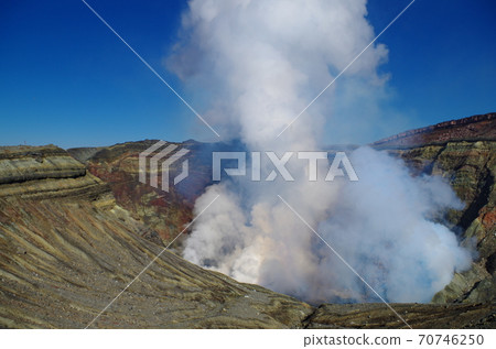 Volcanic plume Aso Volcanic plume Aso 70746250