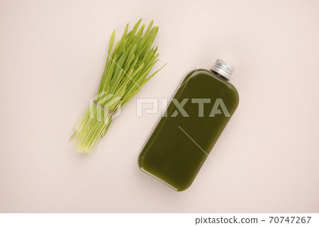 Balanced diet nutrition, healthy eating concept. apple, carrot, red beet, prune 171 Balanced diet nutrition, healthy eating concept. apple, carrot, red beet, prune 171 70747267
