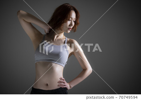 Female athlete sports Female athlete sports 70749594