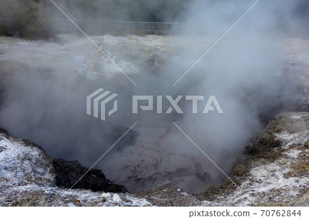 Hotspring, hot spring, spa 70762844