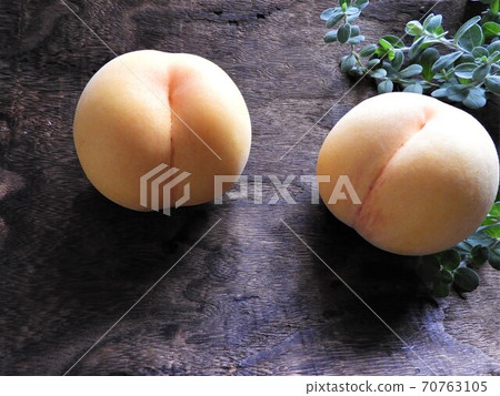 Peach 3 Peach 3 70763105