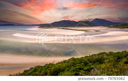 Hill Inlet at Whitsunday Island at sunrise 70765062