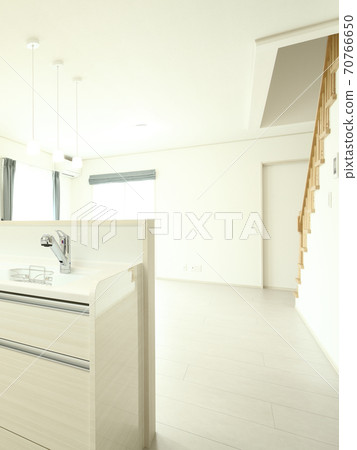 System kitchen in newly built housing LDK 70766650