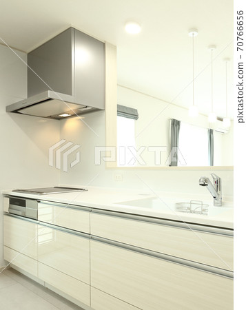 System kitchen in newly built housing LDK 70766656