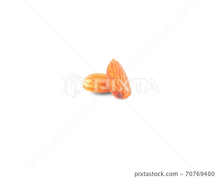 almond, isolated on white background 70769480
