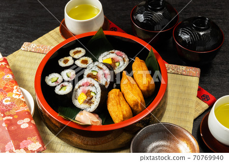 Rolled sushi rolled sushi Rolled sushi rolled sushi 70769940