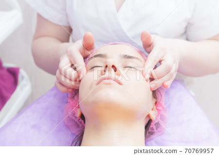 Preparation of the client for buccal massage. 70769957