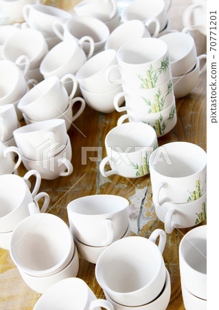 Ceramic products Ceramic products 70771201