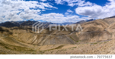Beautiful mountain view of Karakoram range in Ladakh Beautiful mountain view of Karakoram range in Ladakh 70775637