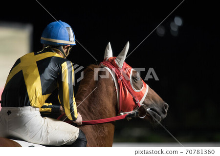 佐賀夜間賽馬 70781360