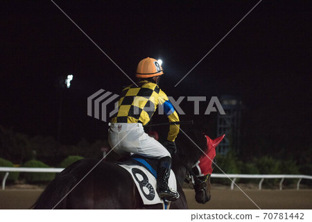 佐賀夜間賽馬 70781442