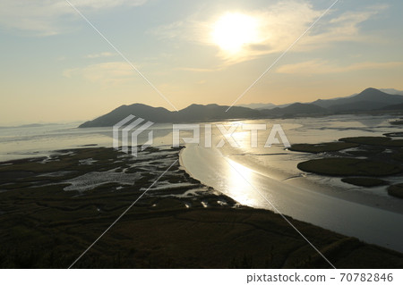 Suncheon Bay. Yongsan Observatory. Sunrise 70782846