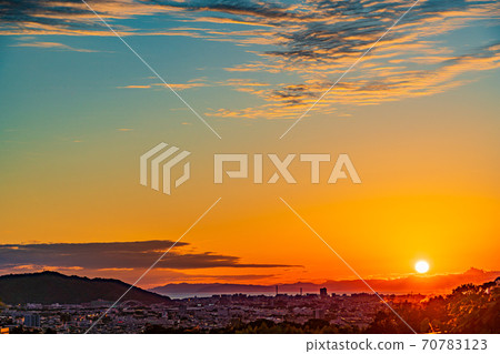 （靜岡縣）從箱根西麓看的三島/沼津市容和日落 70783123