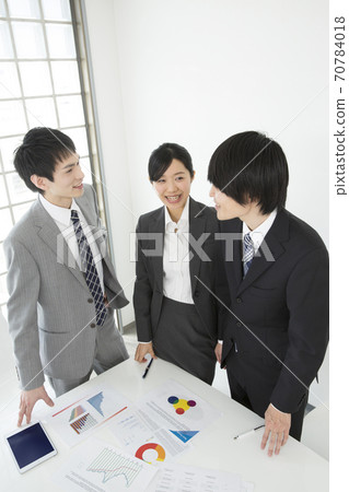 Business man and ol 70784018
